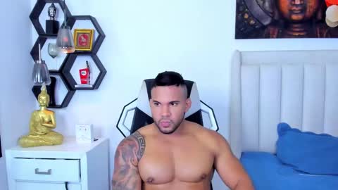 _matthew_santos_ online show from December 5, 4:12 am