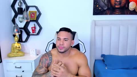 _matthew_santos_ online show from December 16, 10:16 pm