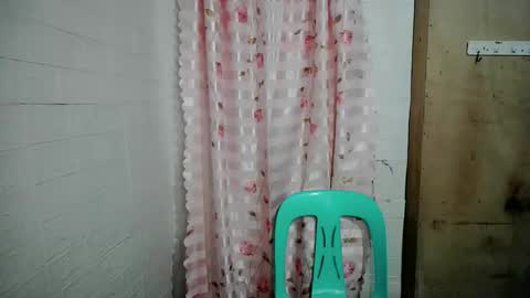 _maureen_ online show from March 3, 5:14 am