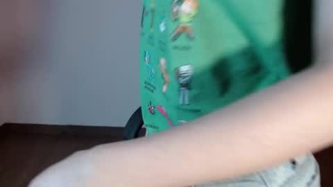 Mavis  online show from October 7, 8:49 pm