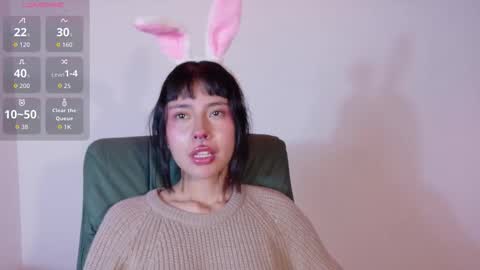 Mavis  online show from October 27, 8:20 pm