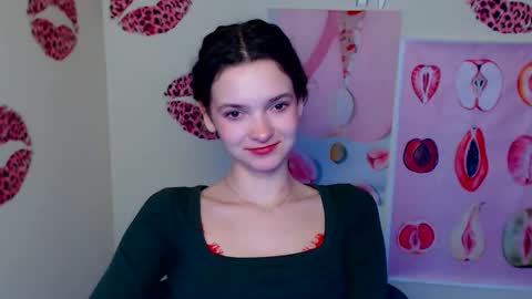 Susie online show from March 3, 1:18 pm