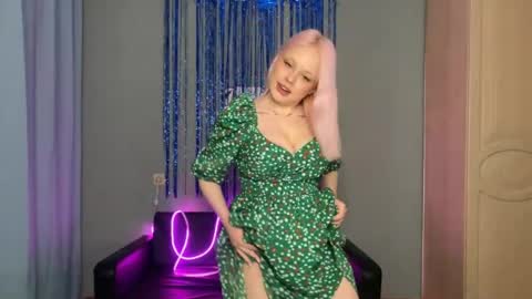 Mia Mason online show from March 27, 10:22 pm