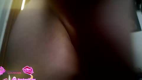  Mia  online show from February 6, 1:25 pm