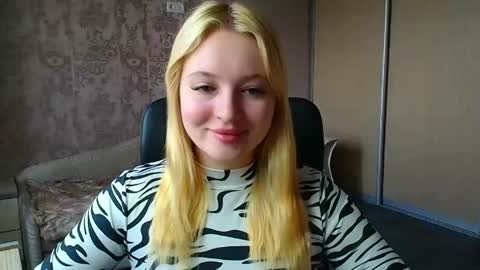 Melanie online show from March 25, 12:12 pm