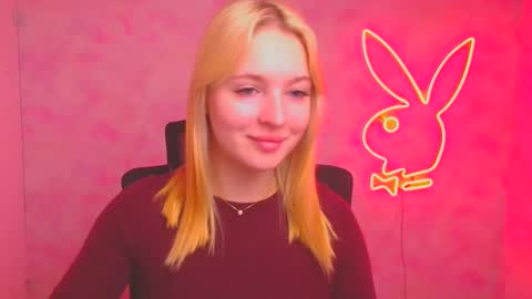 Melanie online show from October 16, 11:32 am