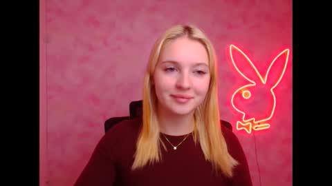 Melanie online show from October 21, 11:48 am