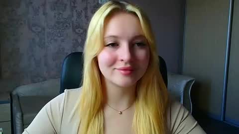 Melanie online show from May 5, 9:26 am