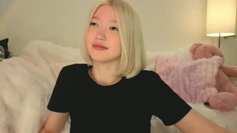 _milli_sun online show from May 31, 6:01 am