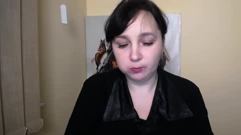 Snapshot of _miranda_sun chatting on February 28, 11:36 am Miranda online show from February 28, 11:36 am
