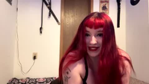 _miss_marie_ online show from February 3, 9:41 pm