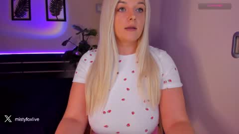 Misty online show from May 3, 1:00 am