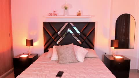 mizuki  online show from April 2, 3:19 pm