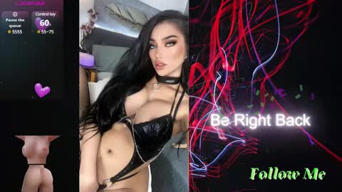 Snapshot of _morganmoore_ chatting on February 1, 9:51 pm MORGAN KEEP ON FOLLOWING online show from February 1, 9:51 pm