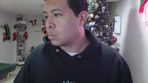 Panda  online show from November 13, 9:06 pm