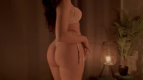 NatalieNat online show from September 25, 8:05 pm