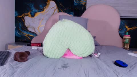 Luna online show from May 10, 3:57 am