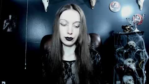 _naamah online show from September 25, 8:27 pm