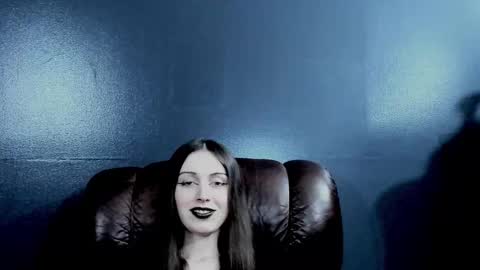 _naamah online show from October 23, 7:15 pm