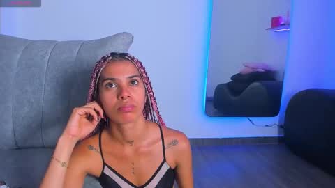 Nana  online show from November 26, 5:37 am