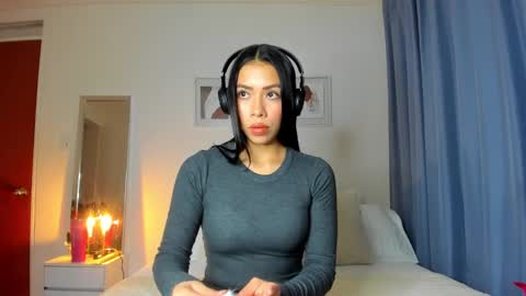 Snapshot of _nathaliesex chatting on February 27, 7:08 am independent model natha online show from February 27, 7:08 am