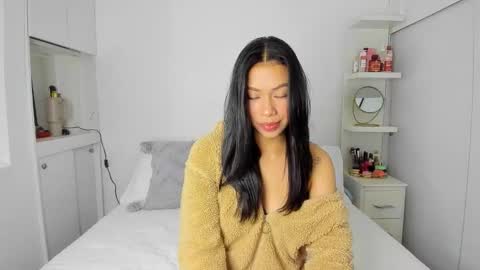 Snapshot of _nathaliesex chatting on September 19, 7:12 am independent model natha online show from September 19, 7:12 am