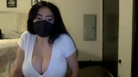 naty19 online show from December 6, 3:35 am