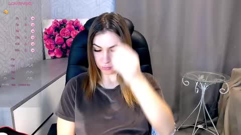 Megan online show from February 15, 6:12 am