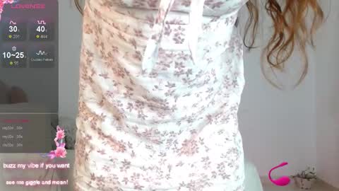 _nayade_ online show from September 20, 12:35 am