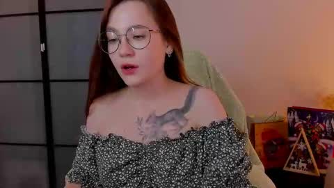Mia with a big heart  online show from February 13, 6:09 am
