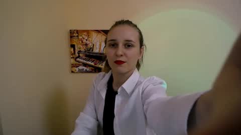 Nica online show from February 11, 1:09 pm