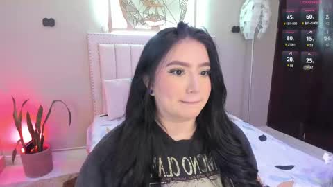   online show from September 18, 12:20 pm