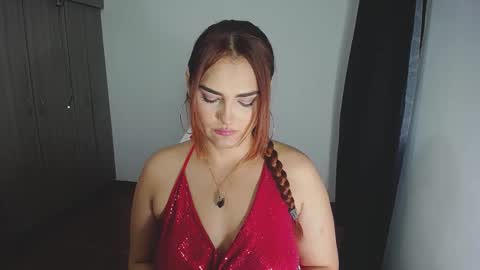 Snapshot of _ninahot chatting on February 13, 8:13 pm Nina online show from February 13, 8:13 pm