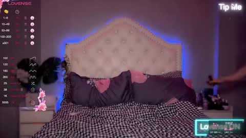 Lily online show from September 9, 10:21 pm