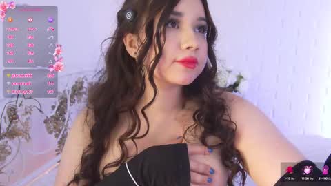 Vivian online show from February 28, 8:28 pm