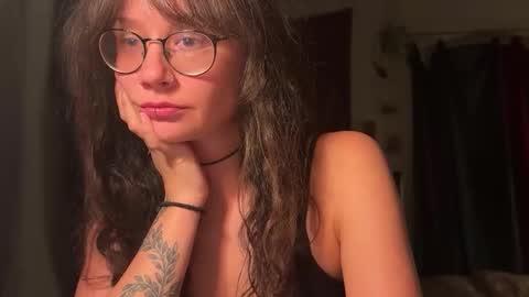 Mila online show from March 24, 11:44 pm