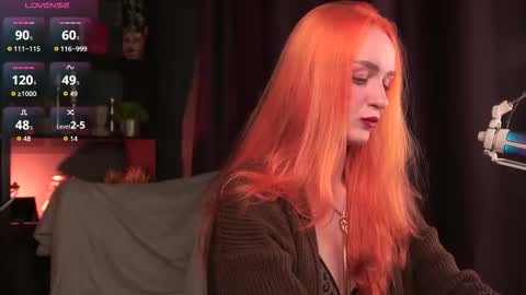 Maisie online show from October 4, 9:45 pm