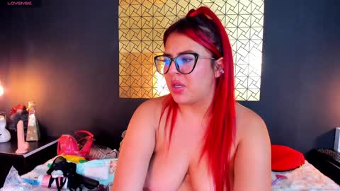 Laura online show from December 4, 1:30 am