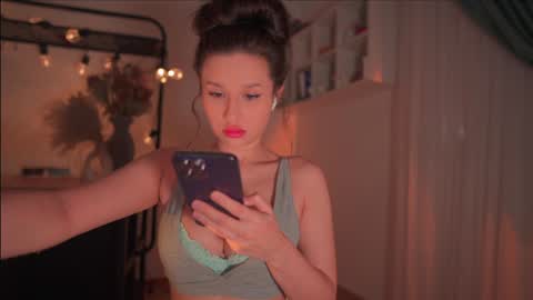 Eva online show from March 11, 11:12 am