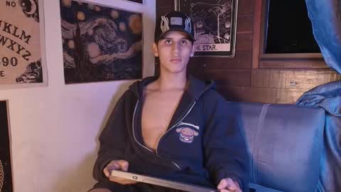 wav online show from September 24, 3:13 am