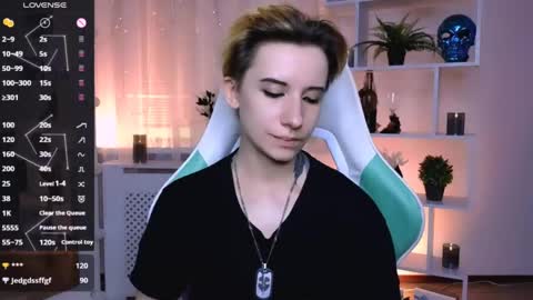 Rein online show from May 24, 8:37 pm