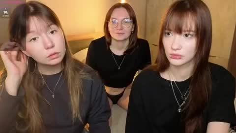 LISSAPVT IS OPEN online show from April 4, 3:41 pm