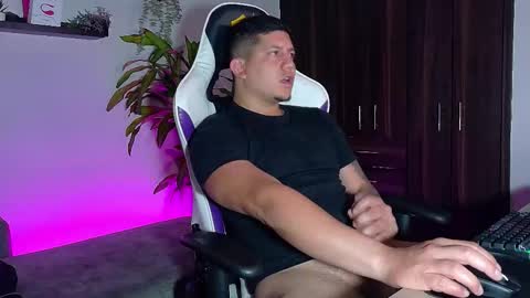 Roberto online show from November 22, 7:40 am