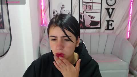 Samantha online show from March 5, 1:06 pm