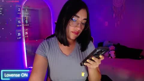  SantaLove  online show from June 17, 6:57 pm