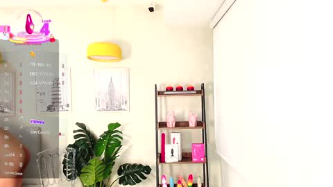 Sassy Girl online show from February 26, 12:30 am