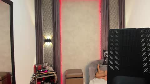 Selene online show from February 12, 4:55 pm