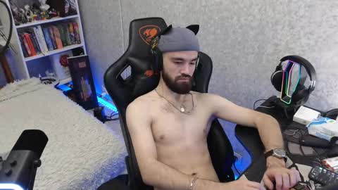 Ask me online show from November 24, 5:33 pm