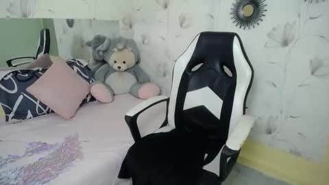 KATA online show from October 18, 12:31 pm