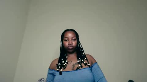 Abbie online show from November 10, 6:10 pm